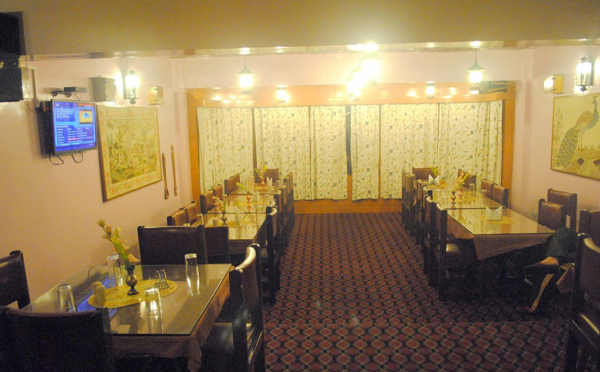 Welcome Hotel Gulmarg Extérieur photo