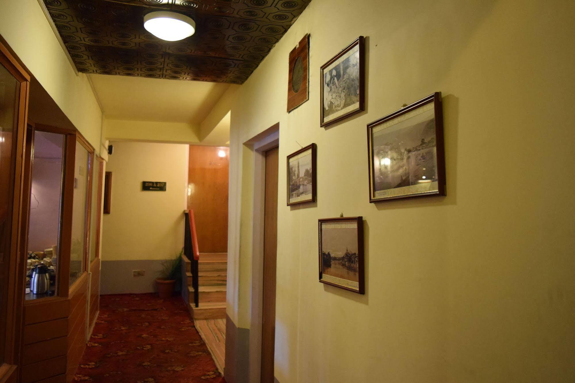 Welcome Hotel Gulmarg Extérieur photo