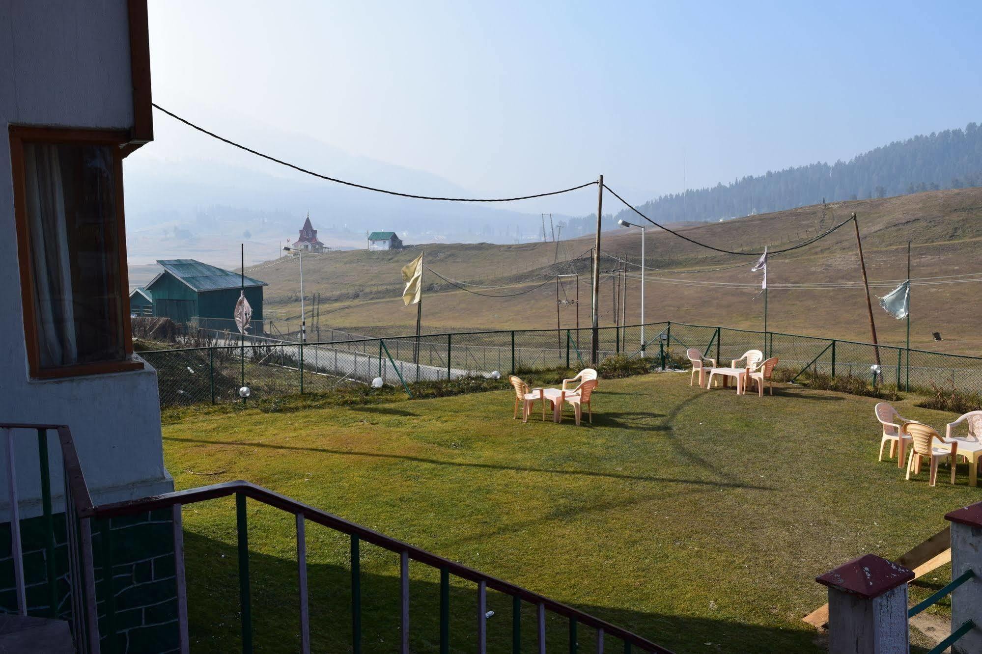 Welcome Hotel Gulmarg Extérieur photo